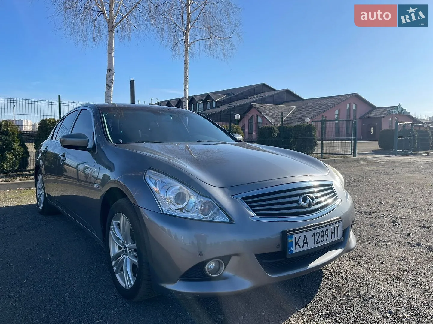 Infiniti G25, 2011