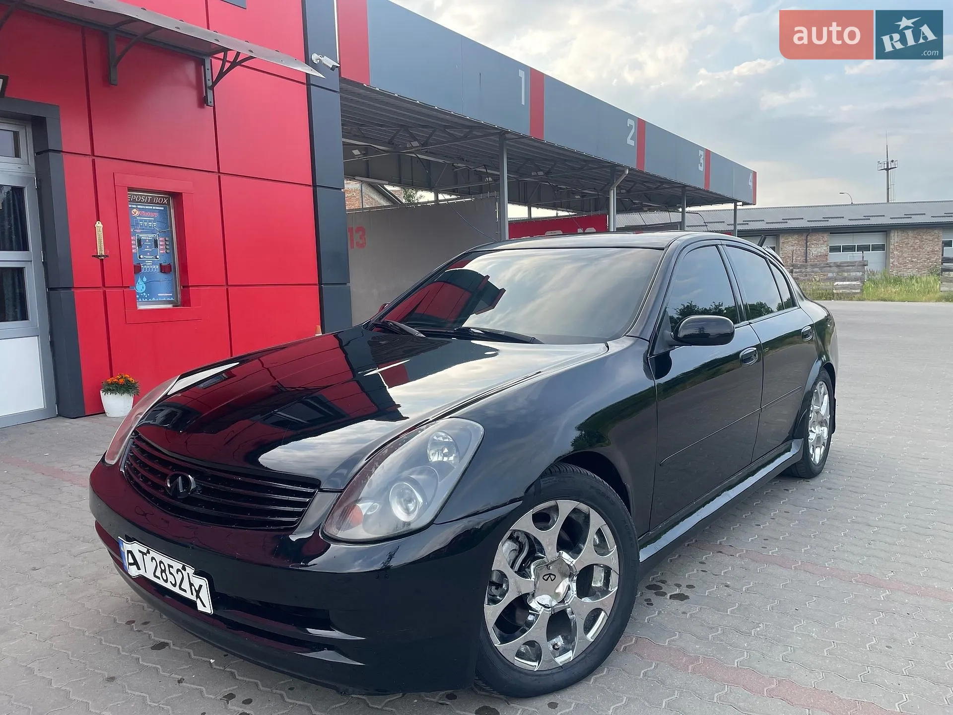 Infiniti G35, 2004