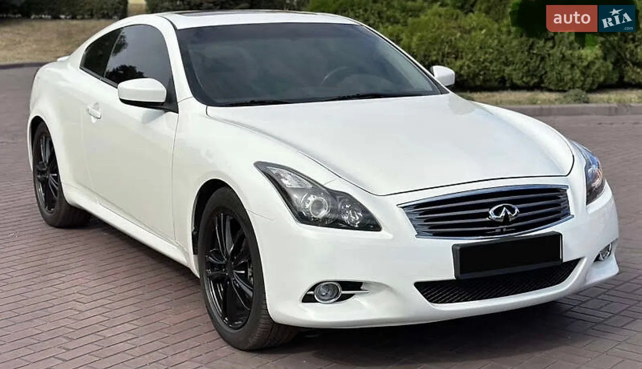 Infiniti G37, 2012