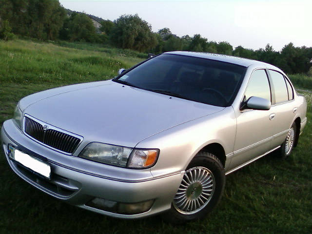 Infiniti I30, 1998