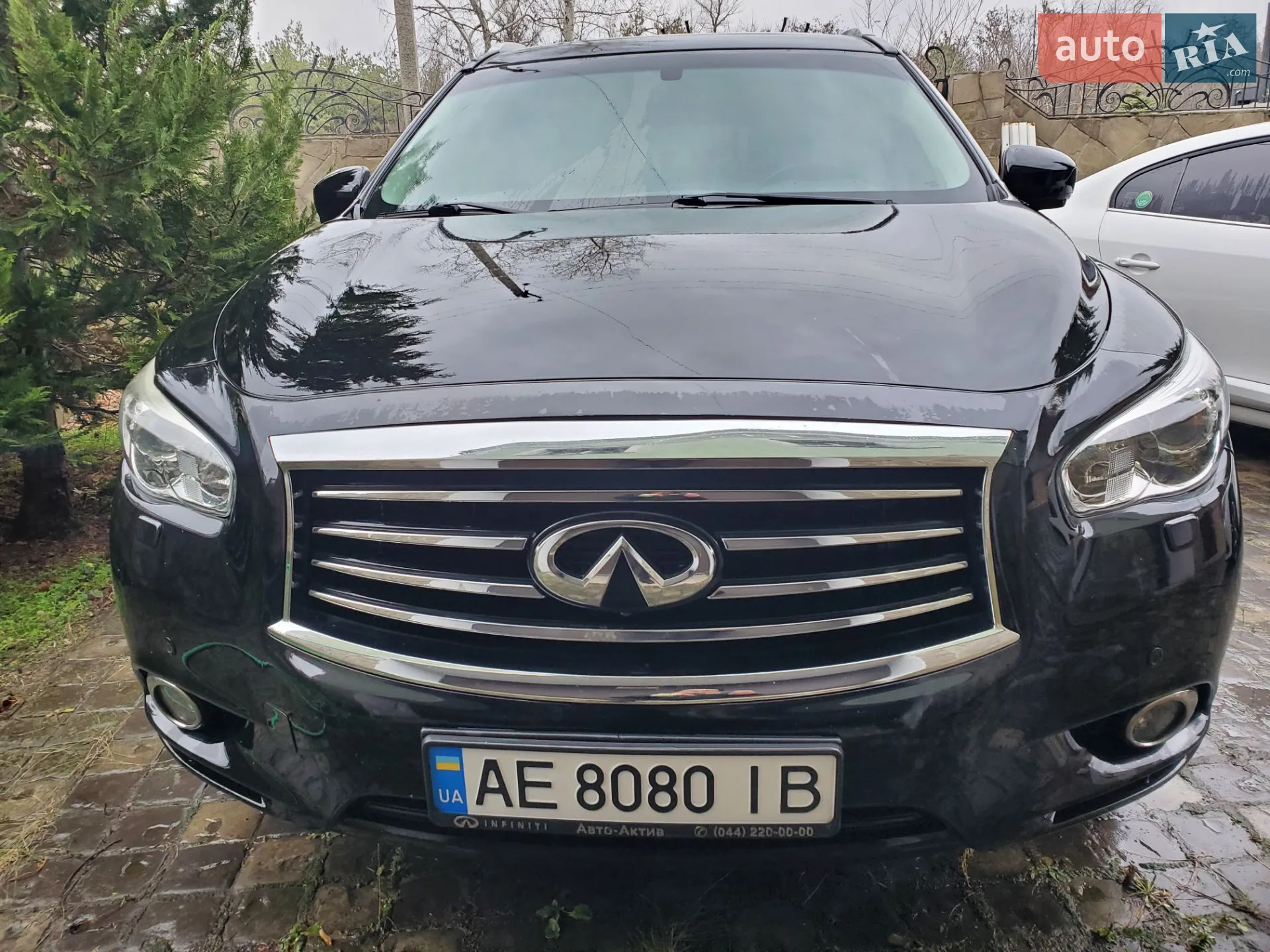 Infiniti JX35, 2013