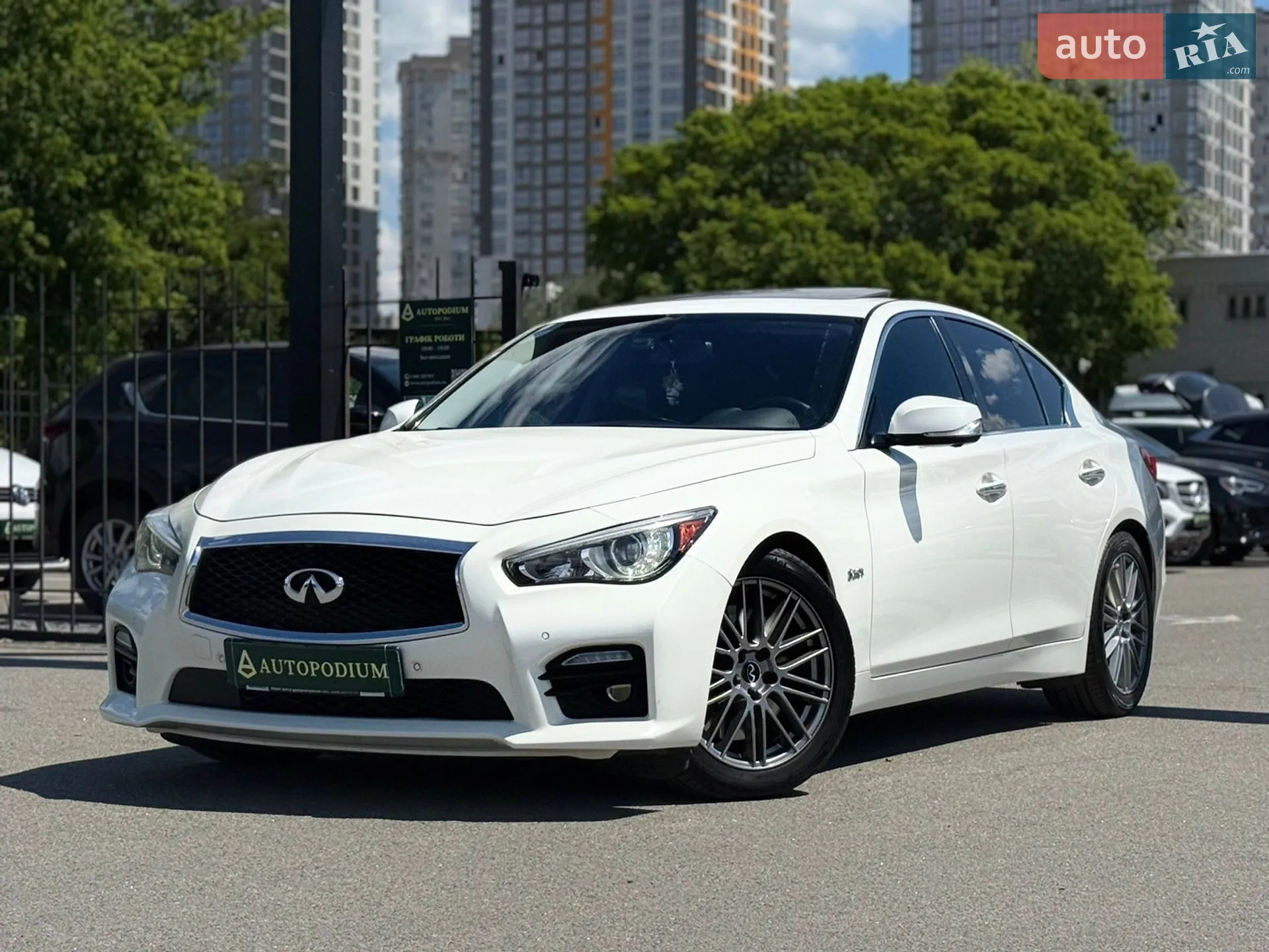 Infiniti Q50, 2016