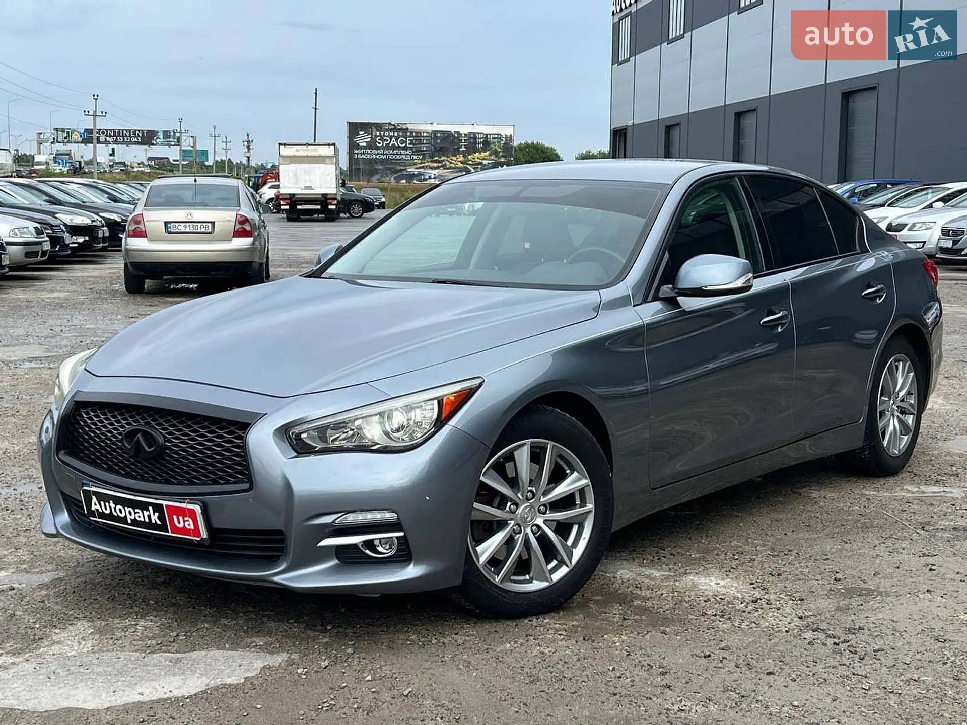 Infiniti Q50, 2015