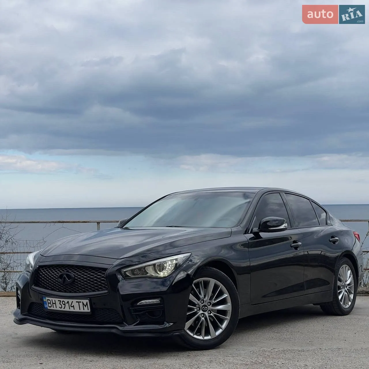 Infiniti Q50, 2015