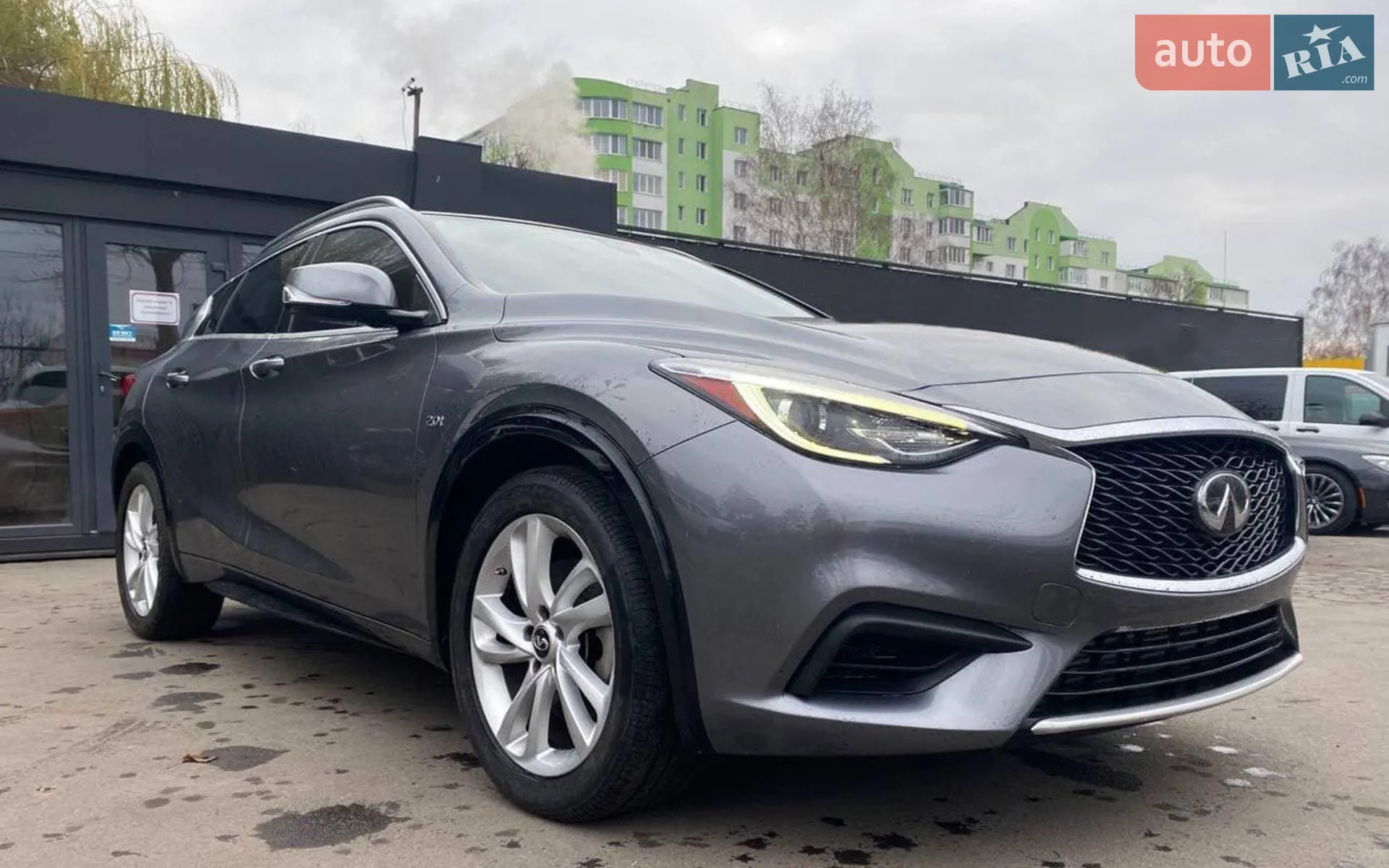 Infiniti QX30, 2018