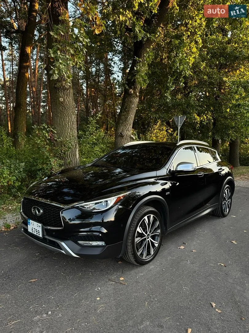 Infiniti QX30, 2017