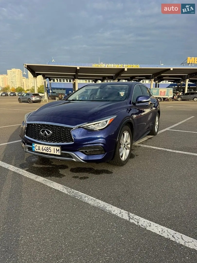 Infiniti QX30, 2017