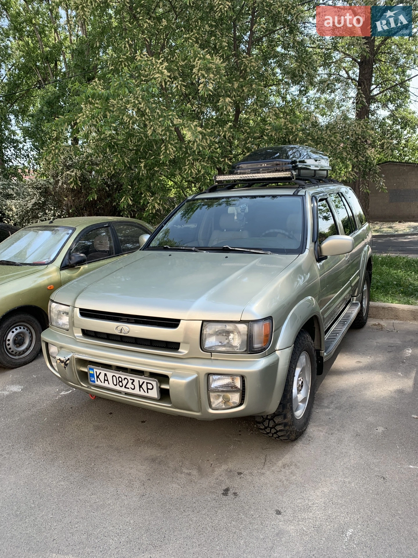 Infiniti QX4, 1997