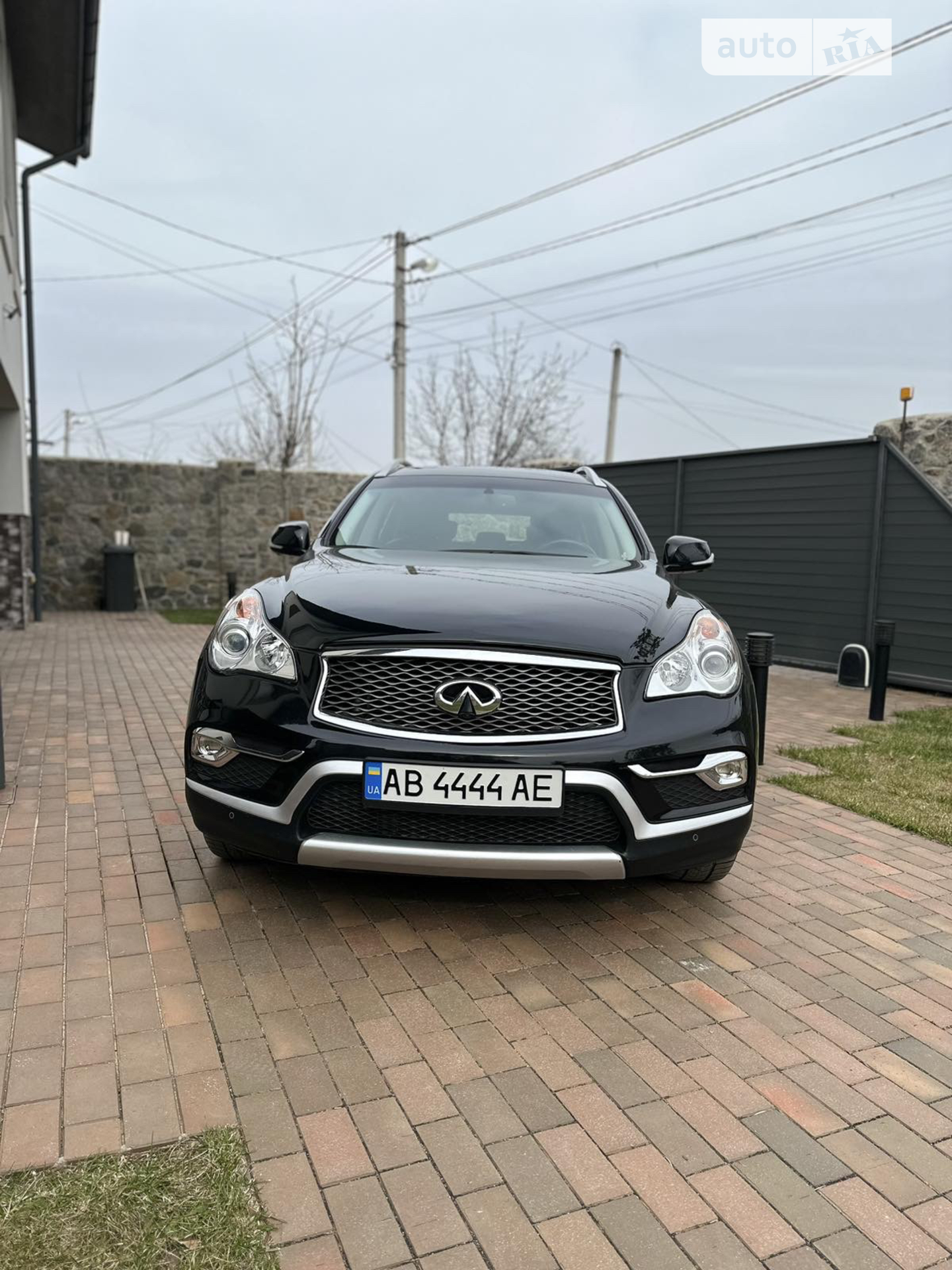 Infiniti QX50, 2015
