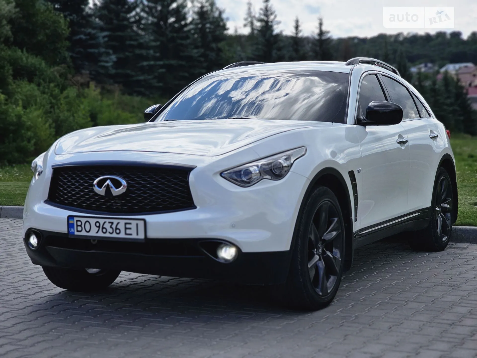 Infiniti QX70, 2014