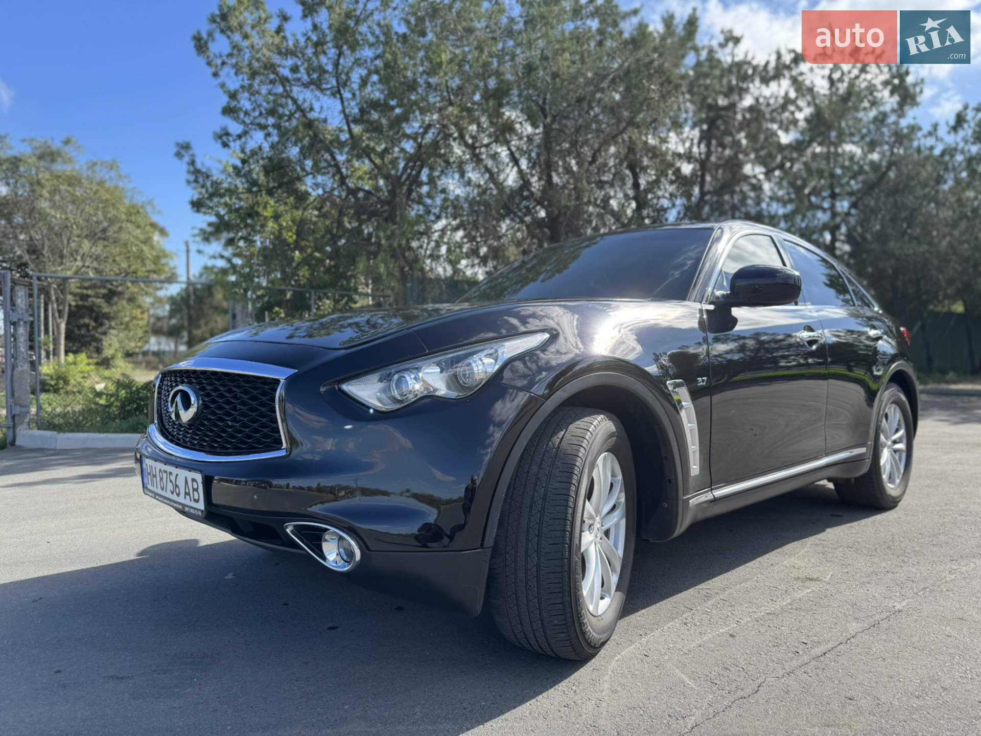 Infiniti QX70, 2017