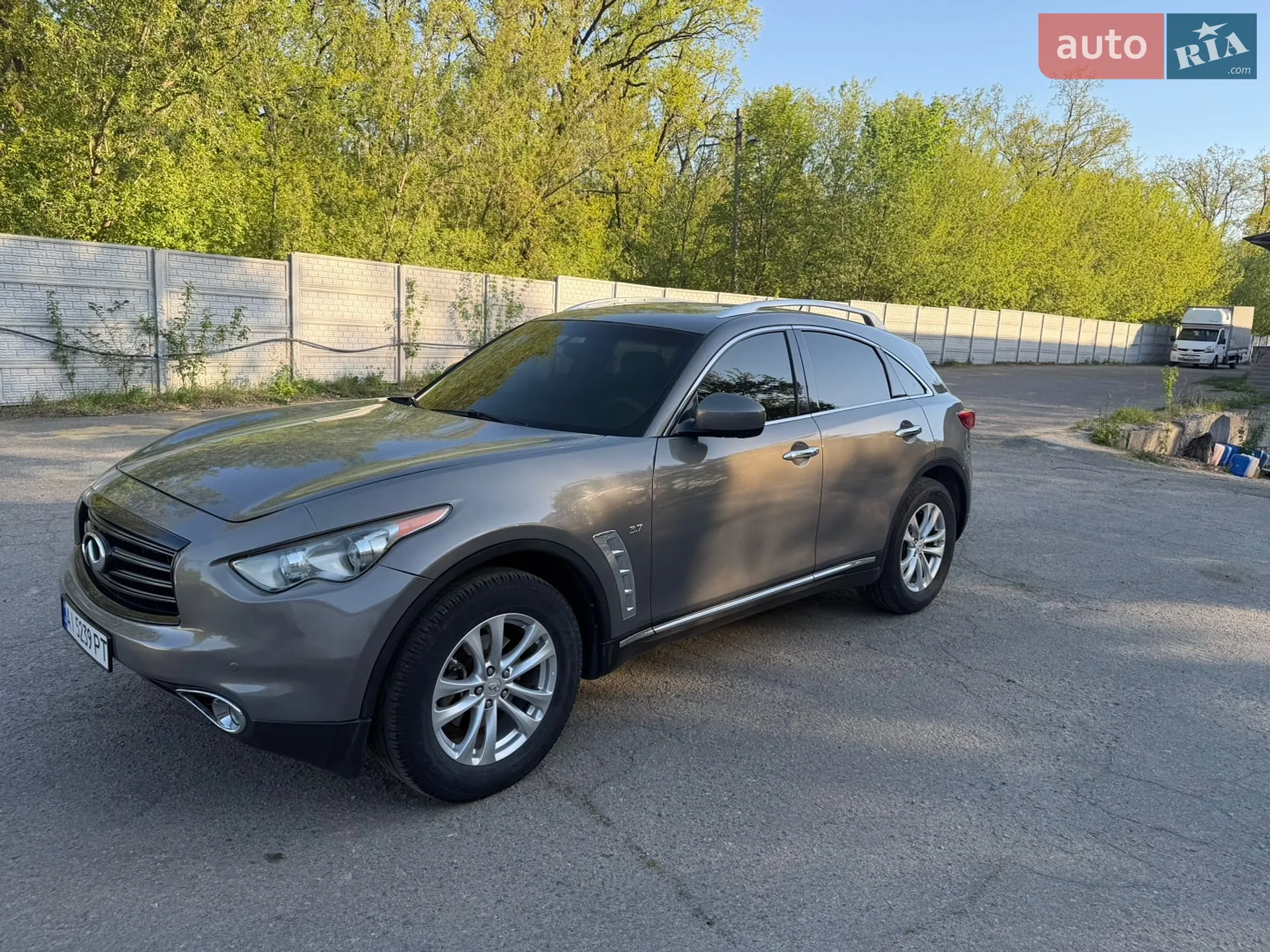 Infiniti QX70, 2015
