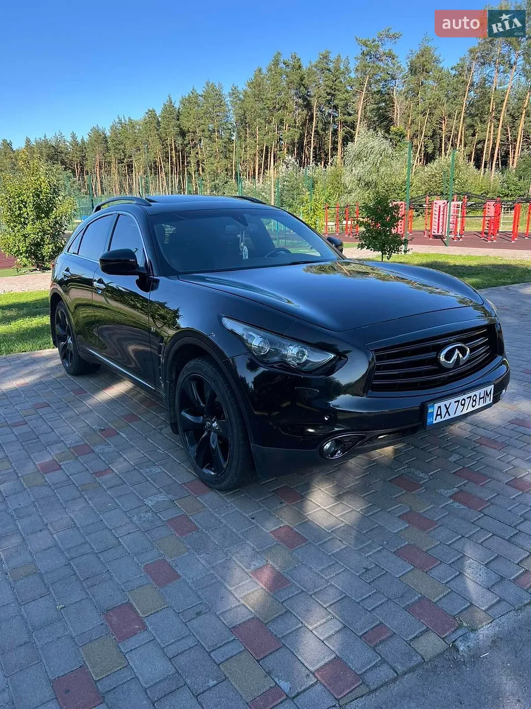 Infiniti QX70, 2015