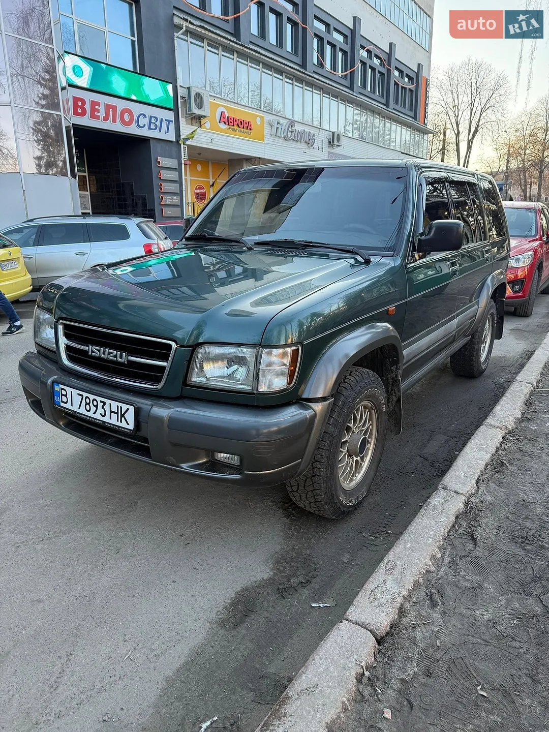 Isuzu Trooper, 1998