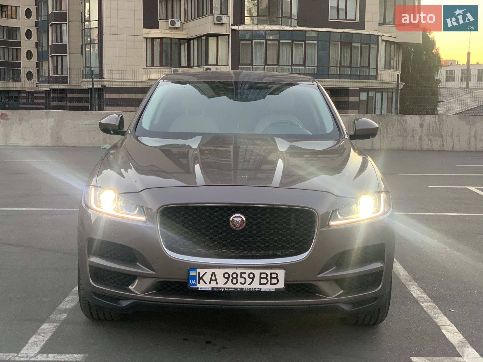 Jaguar F-Pace, 2016