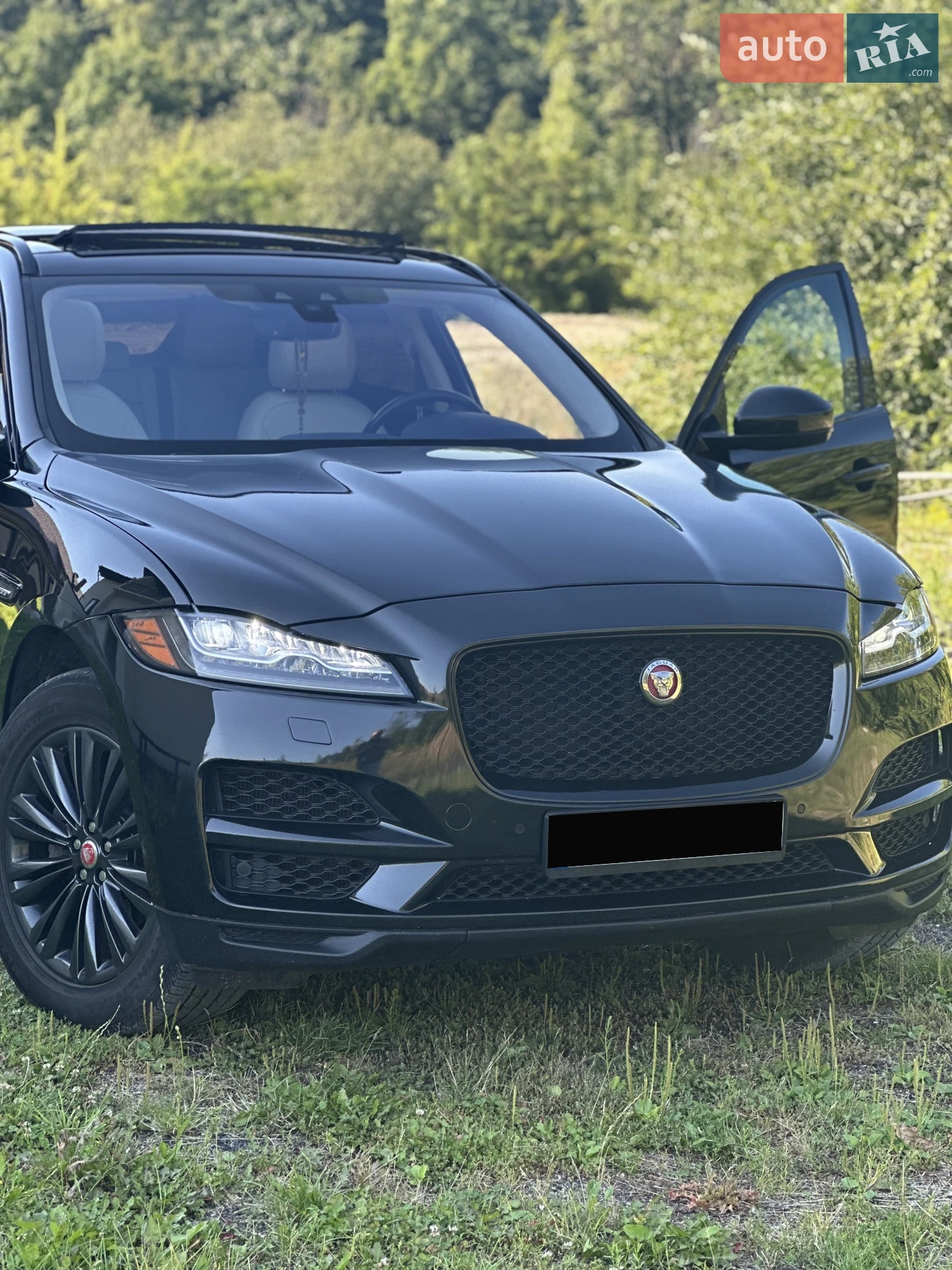 Jaguar F-Pace, 2018