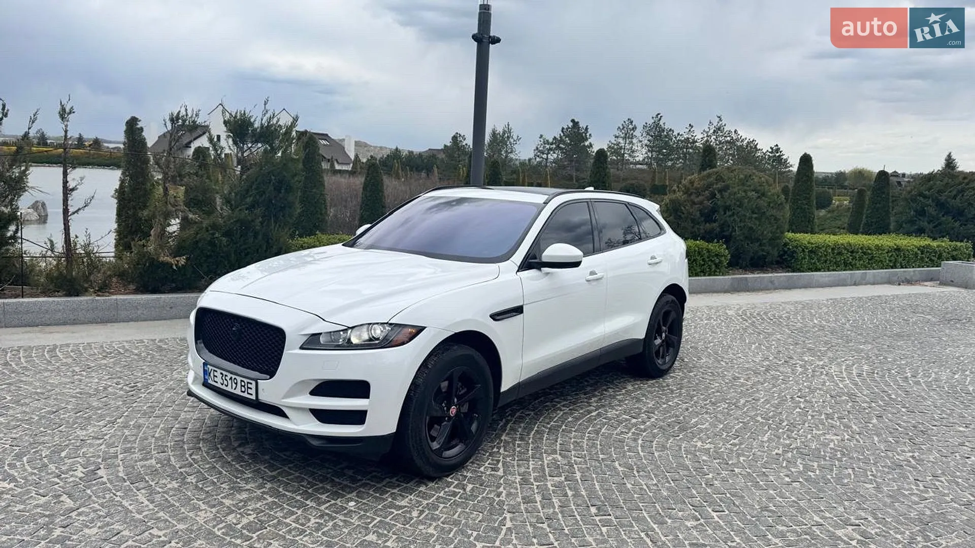 Jaguar F-Pace, 2019