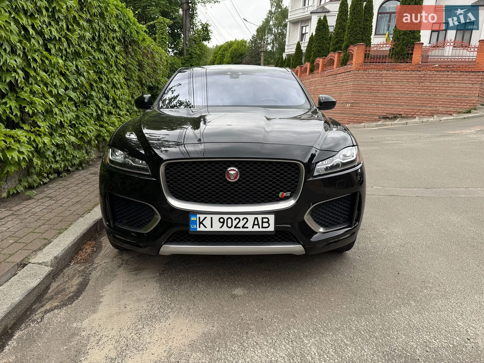 Jaguar F-Pace, 2019