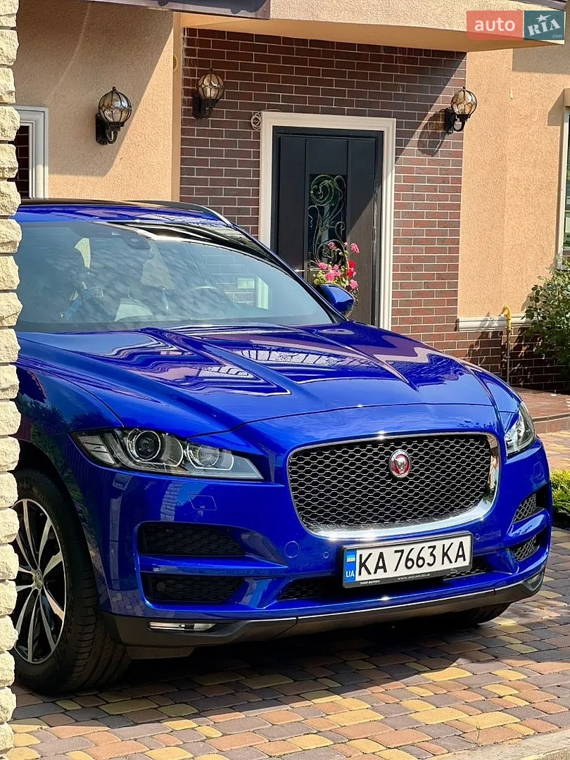 Jaguar F-Pace, 2017