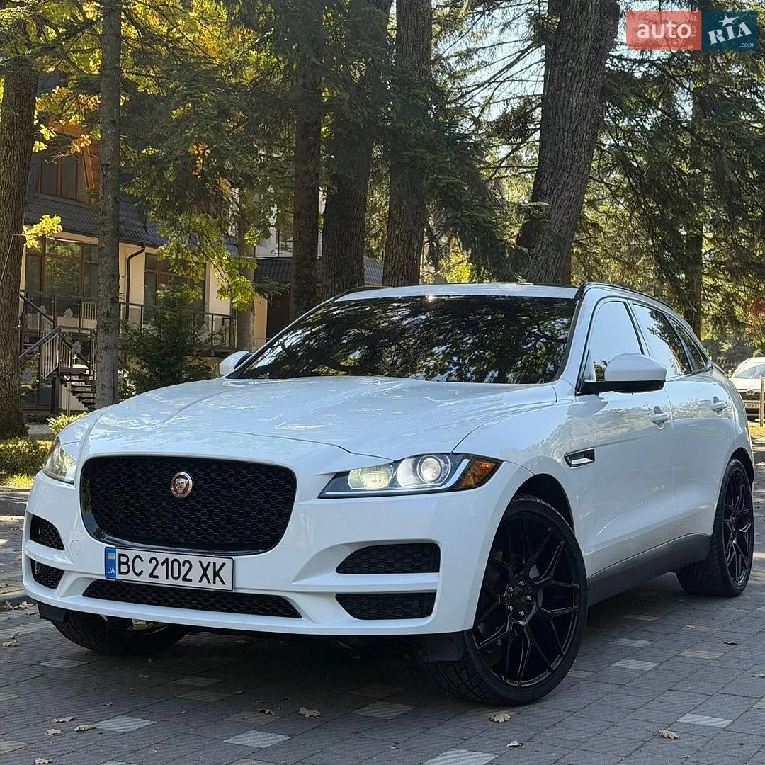 Jaguar F-Pace, 2017