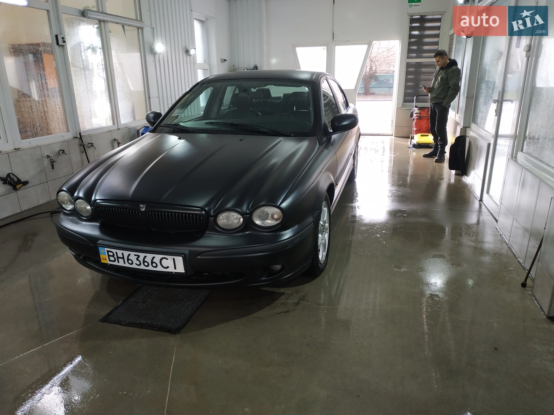 Jaguar X-Type, 2002