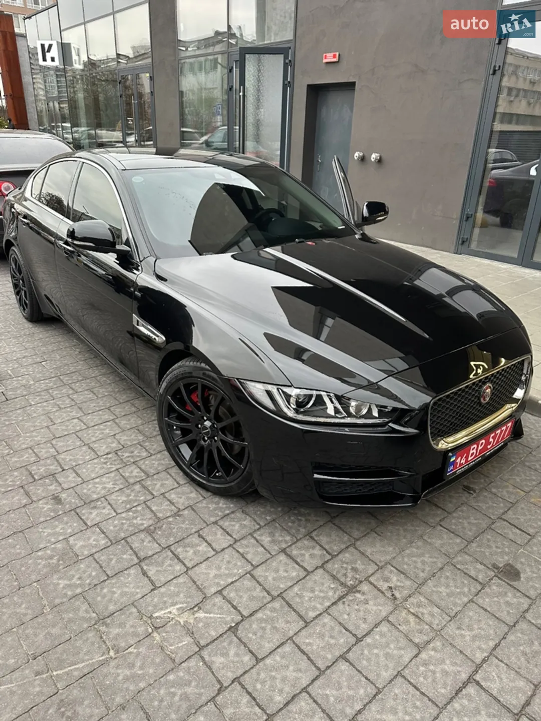 Jaguar XE, 2018