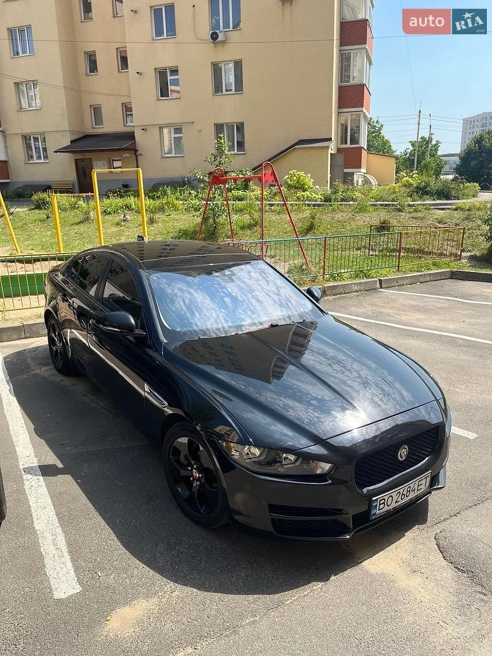 Jaguar XE, 2017