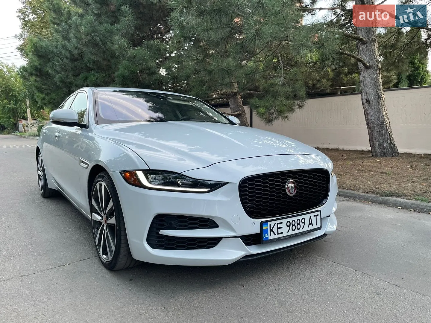 Jaguar XE, 2019