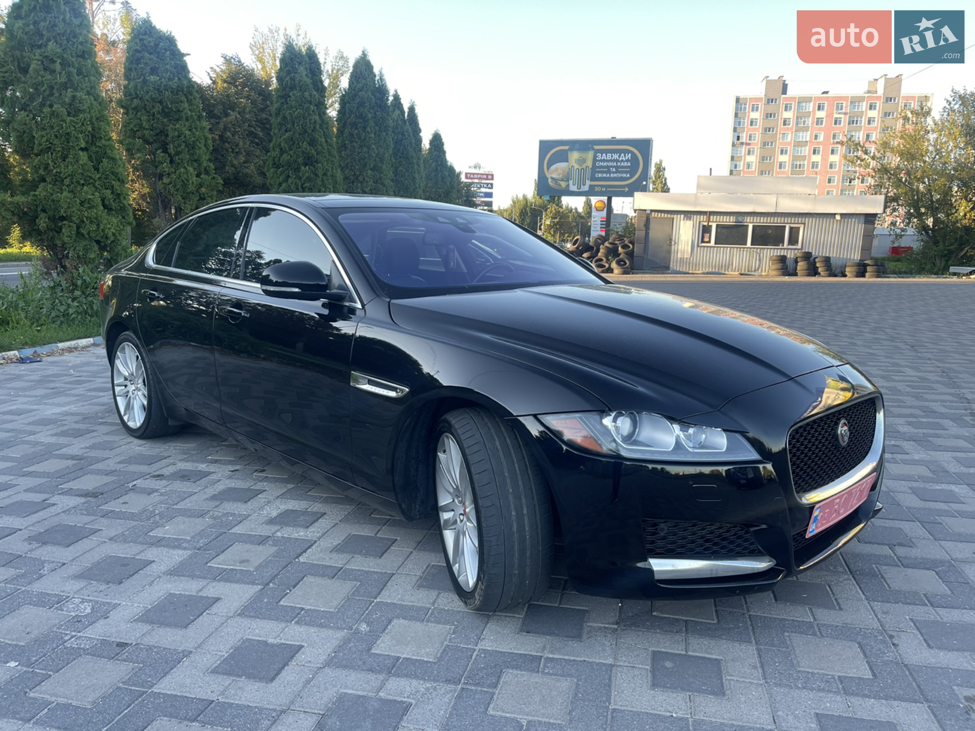 Jaguar XF, 2016