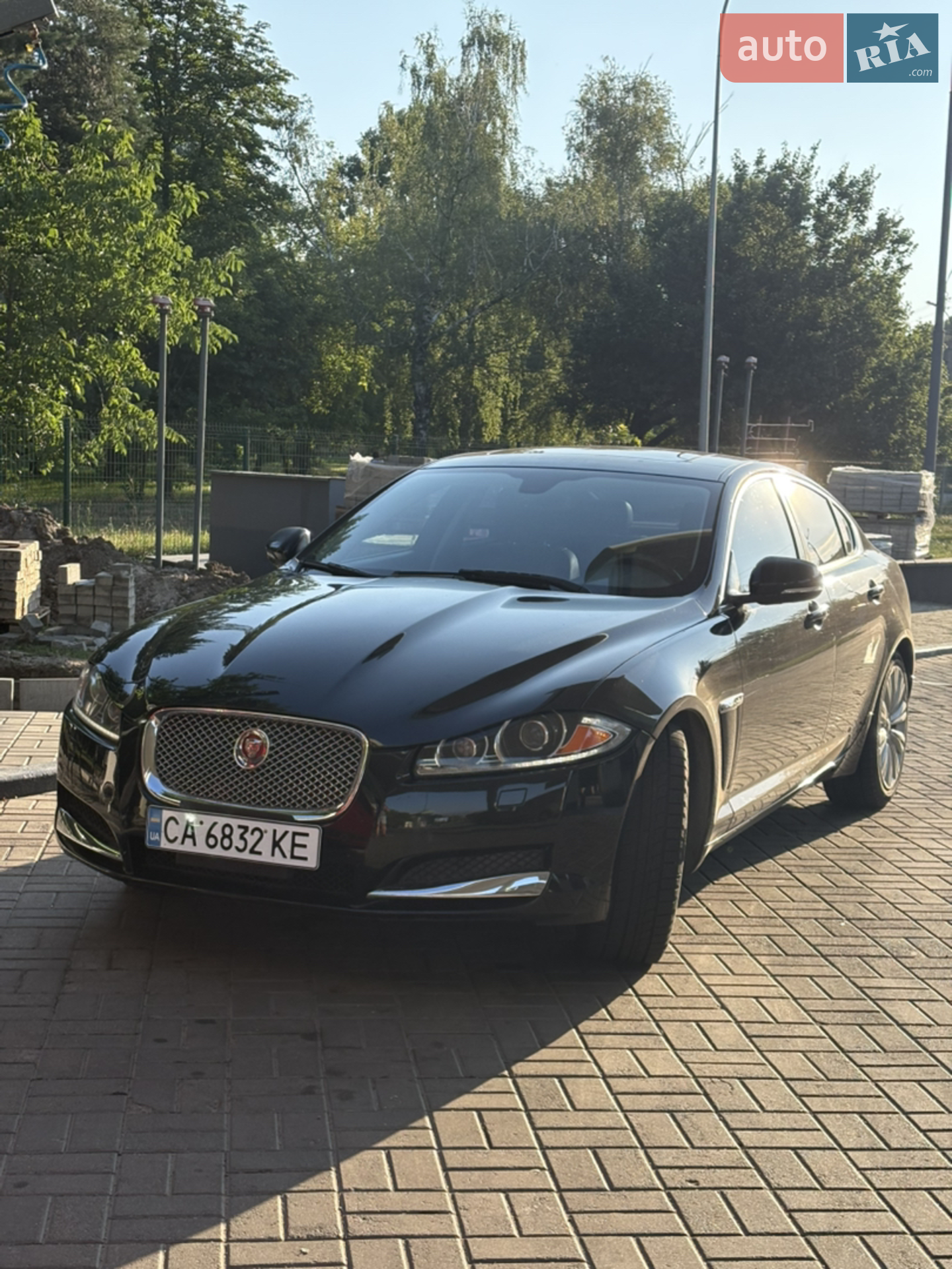 Jaguar XF, 2015