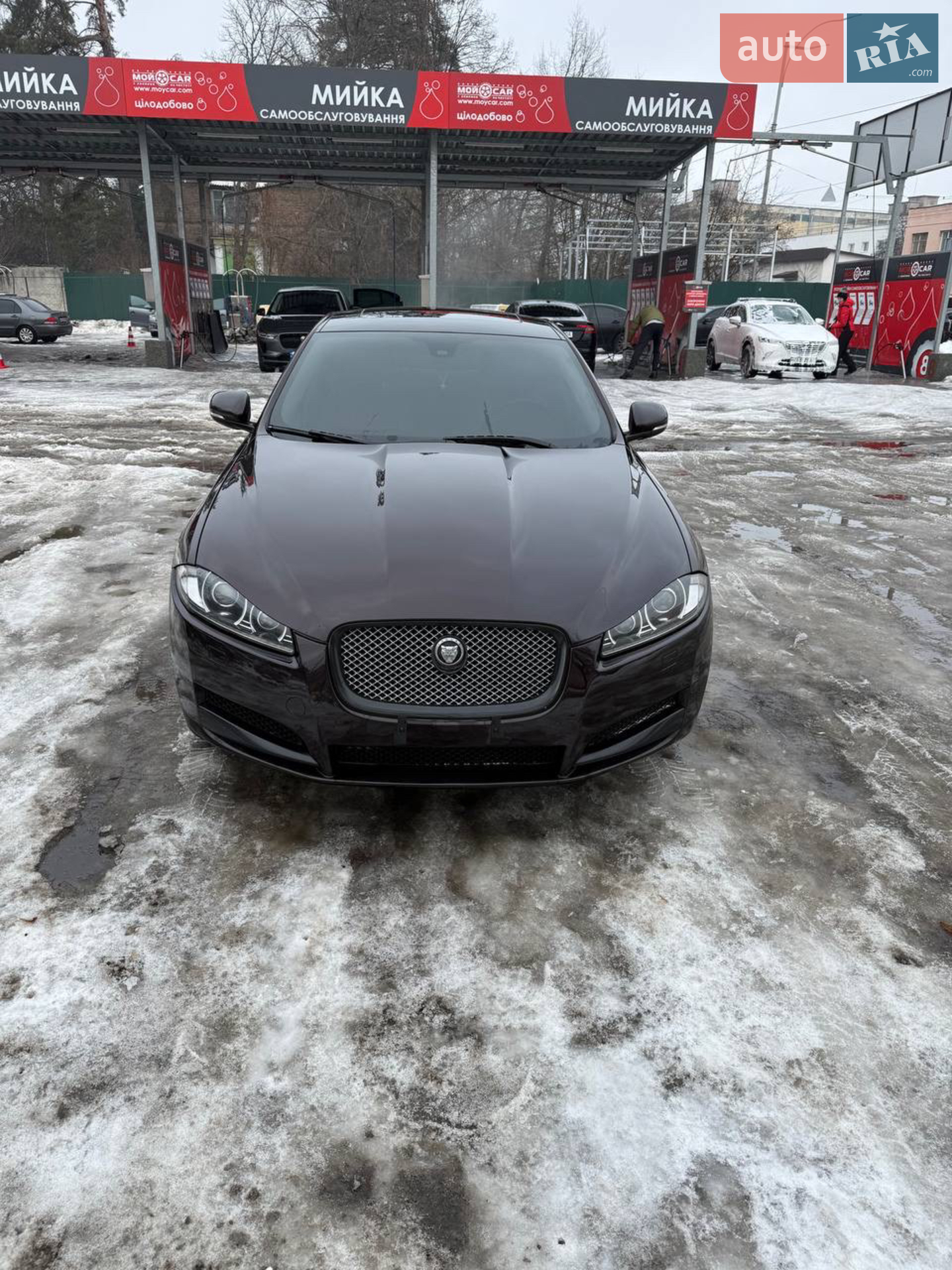 Jaguar XF, 2013