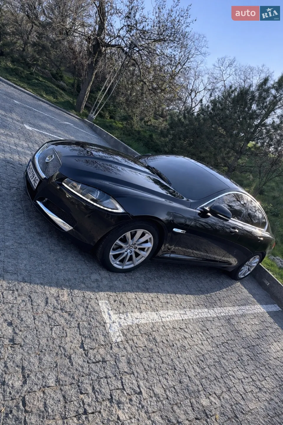 Jaguar XF, 2013