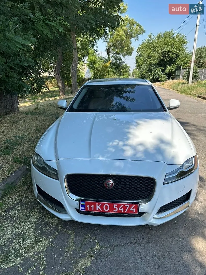 Jaguar XF, 2017