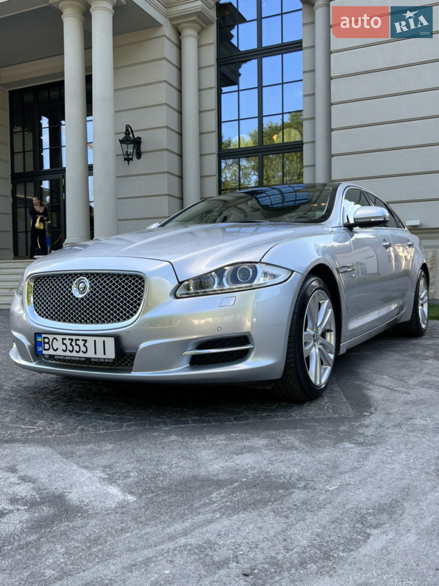 Jaguar XJ, 2013