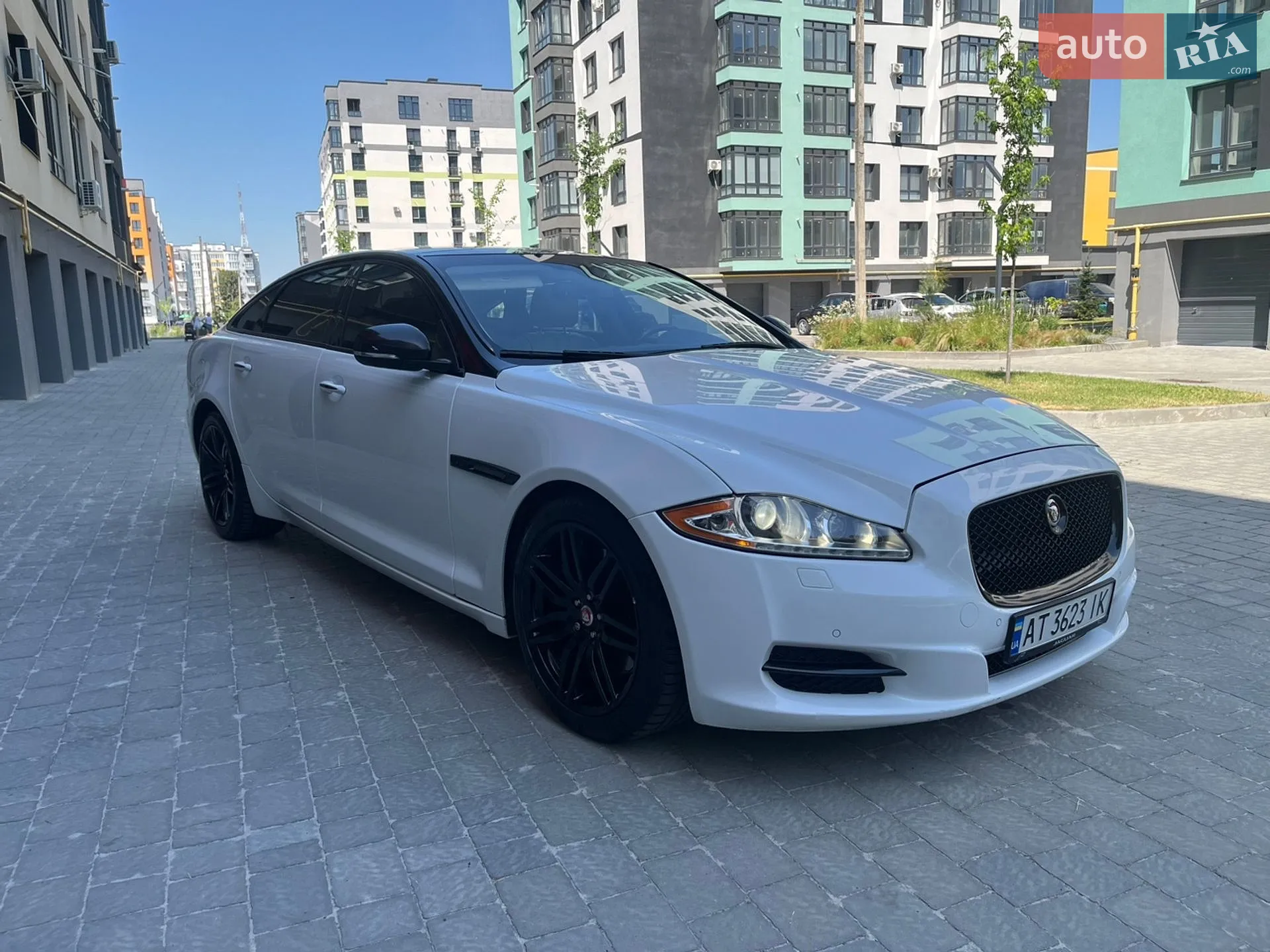 Jaguar XJ, 2014