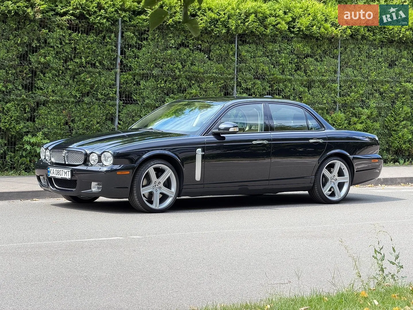 Jaguar XJ, 2008