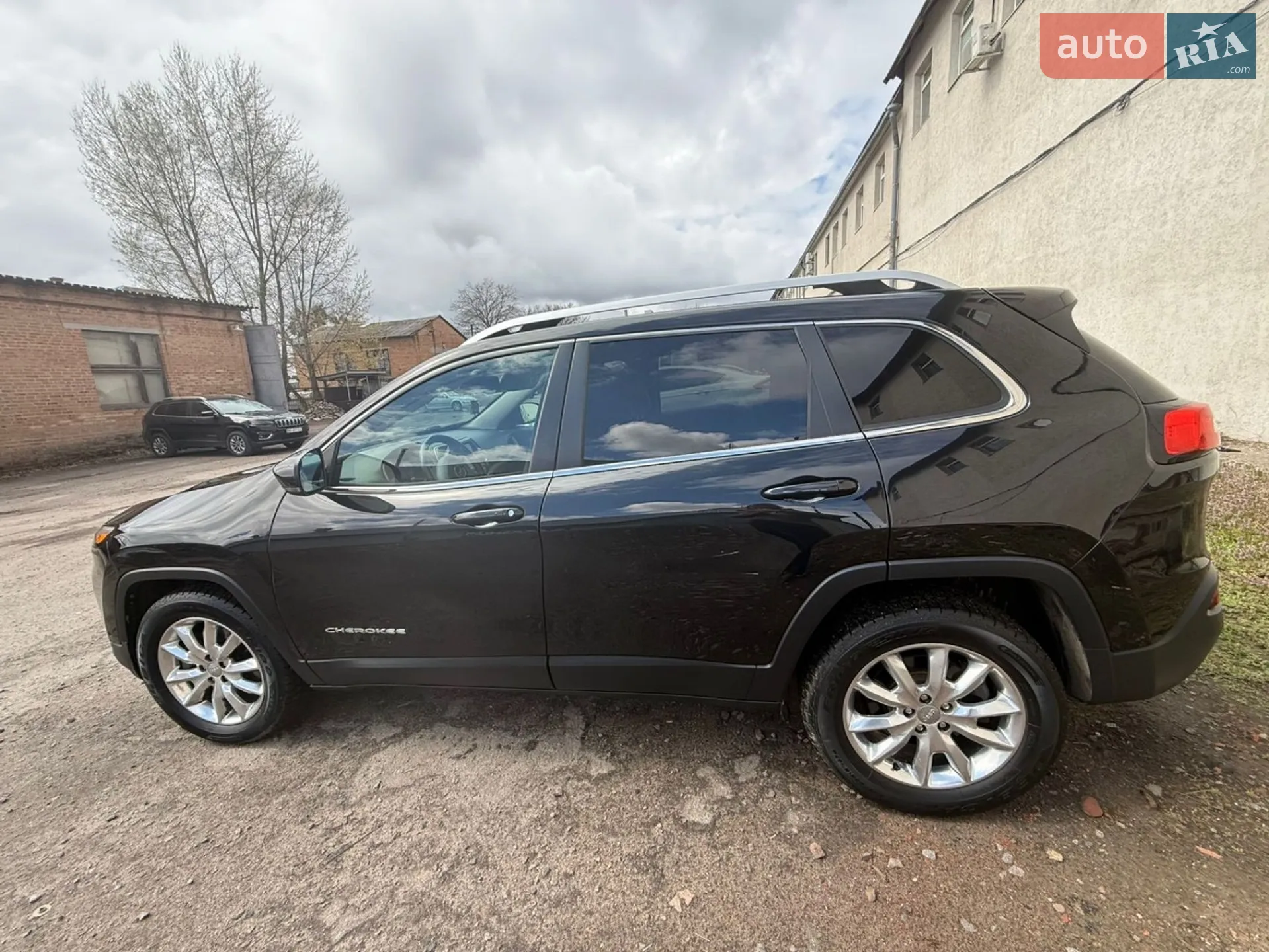 Jeep Cherokee, 2016