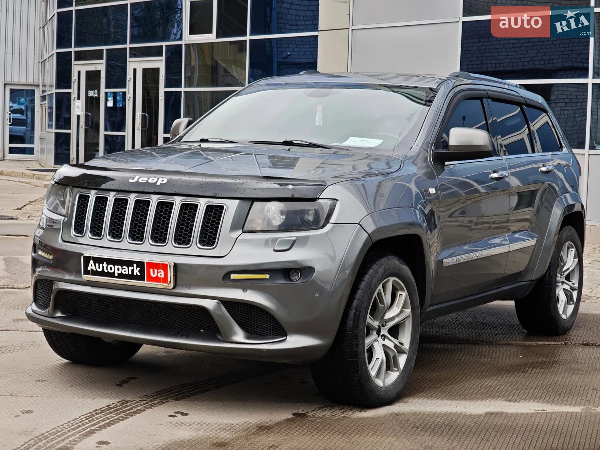 Jeep Grand Cherokee, 2011