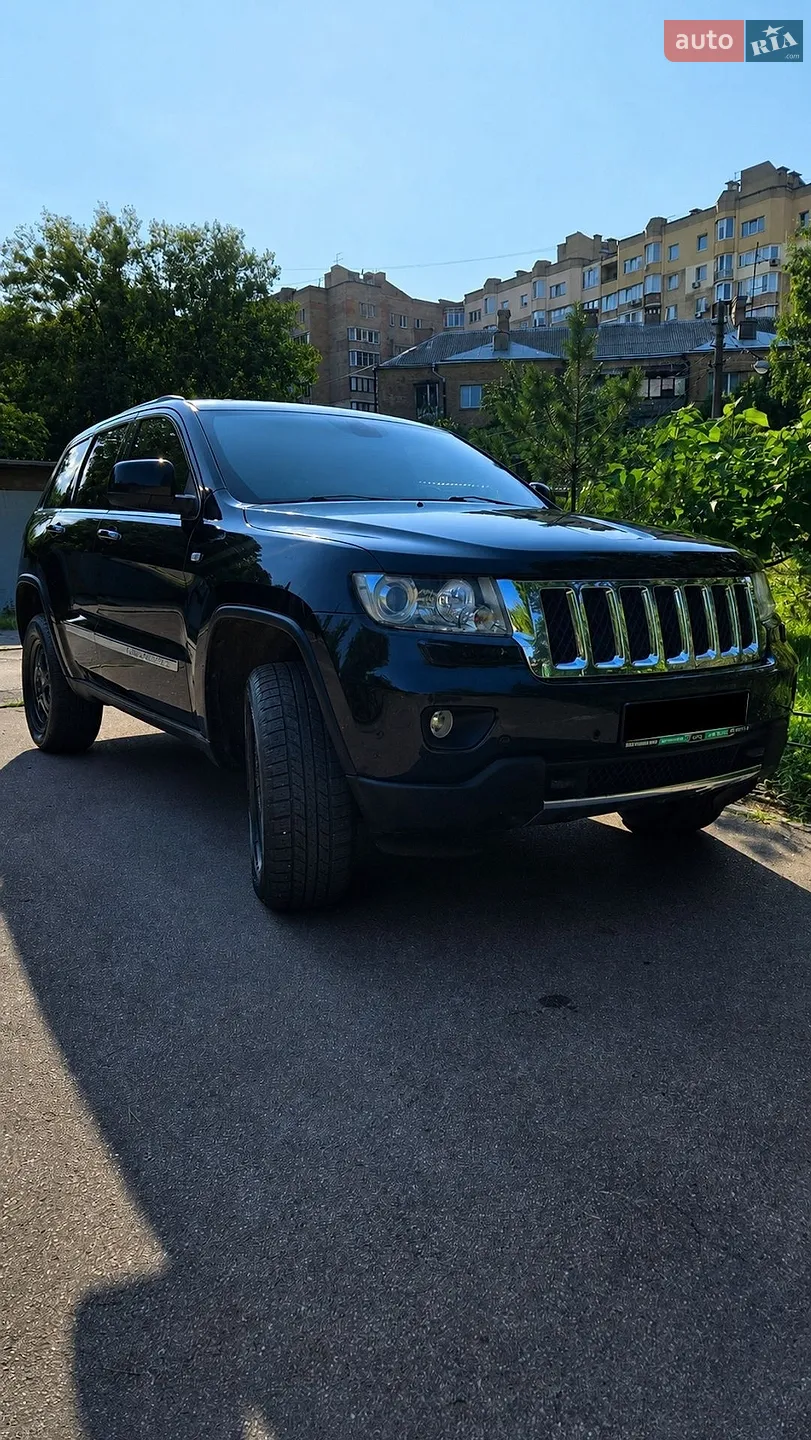 Jeep Grand Cherokee, 2011