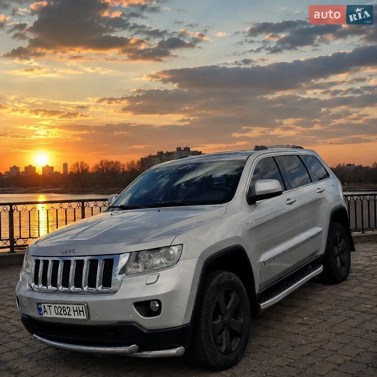 Jeep Grand Cherokee, 2011