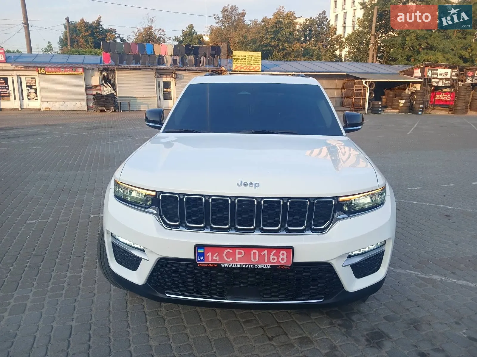 Jeep Grand Cherokee, 2023