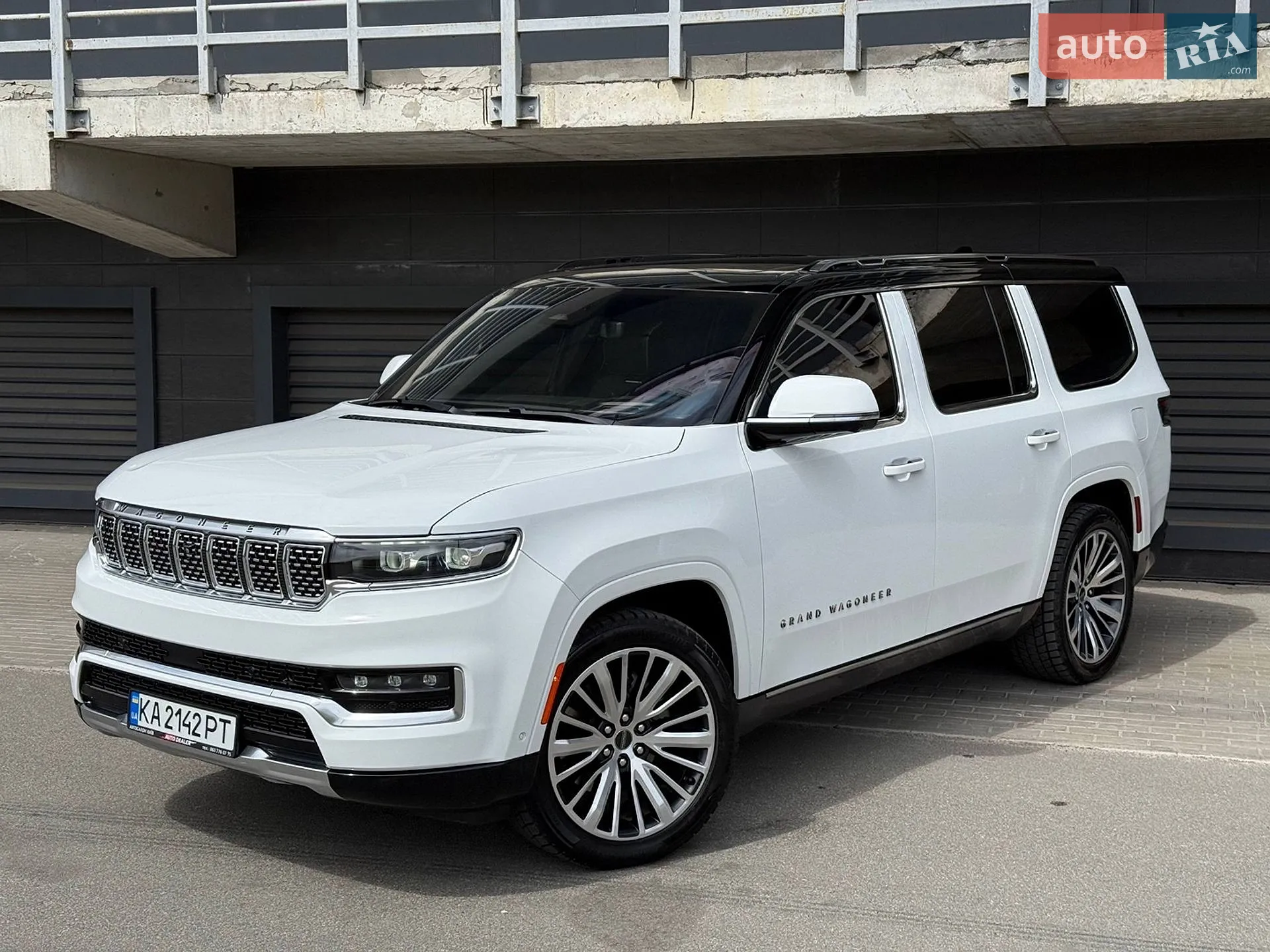 Jeep Grand Wagoneer, 2022