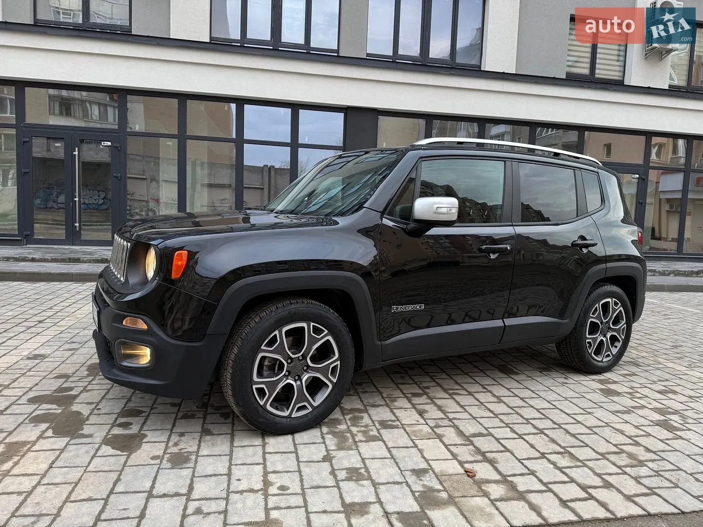 Jeep Renegade, 2016