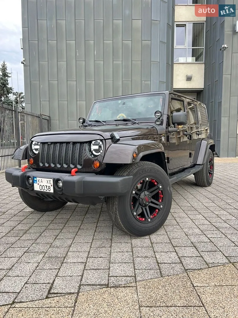 Jeep Wrangler, 2013