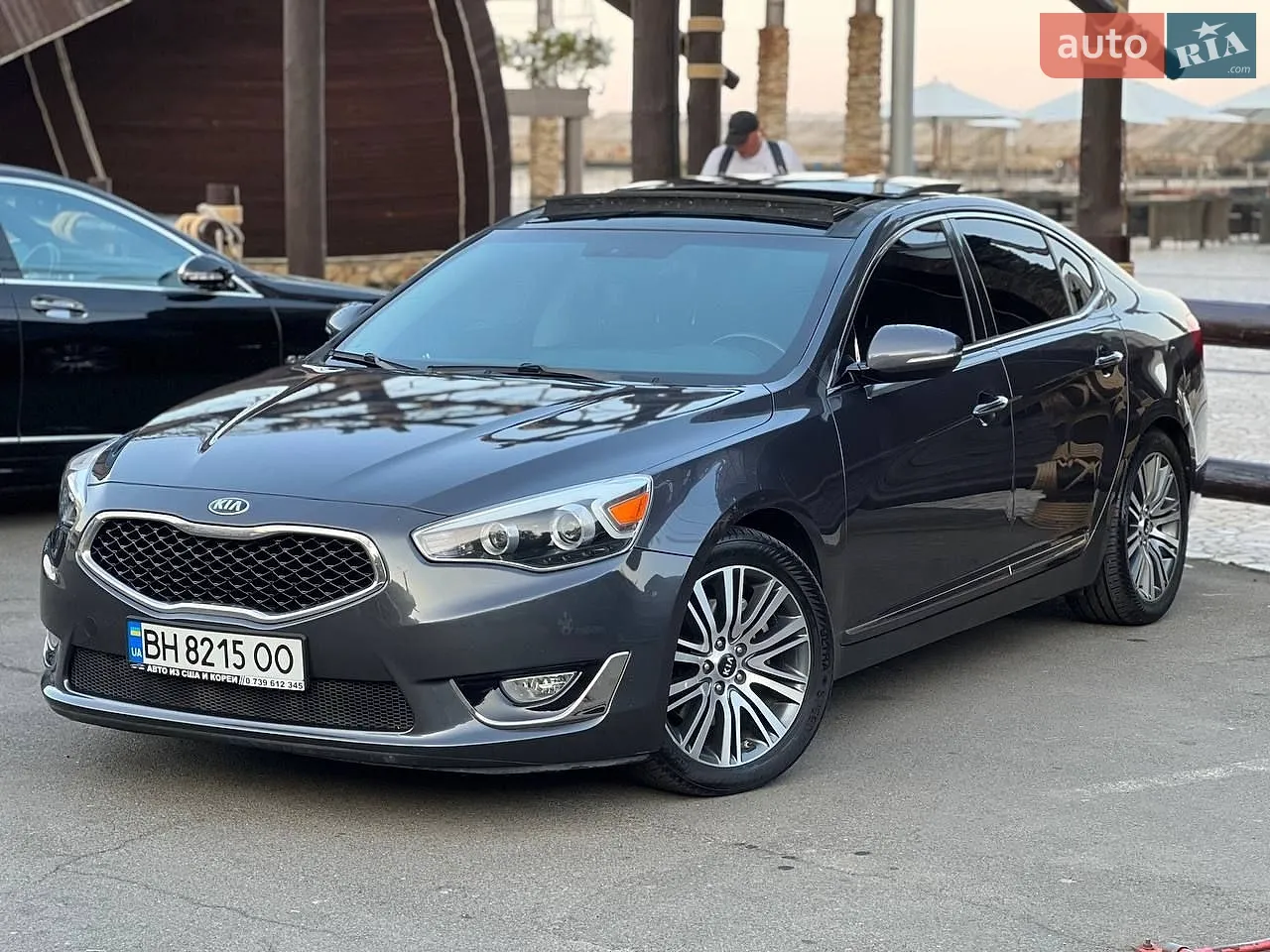 Kia Cadenza, 2015