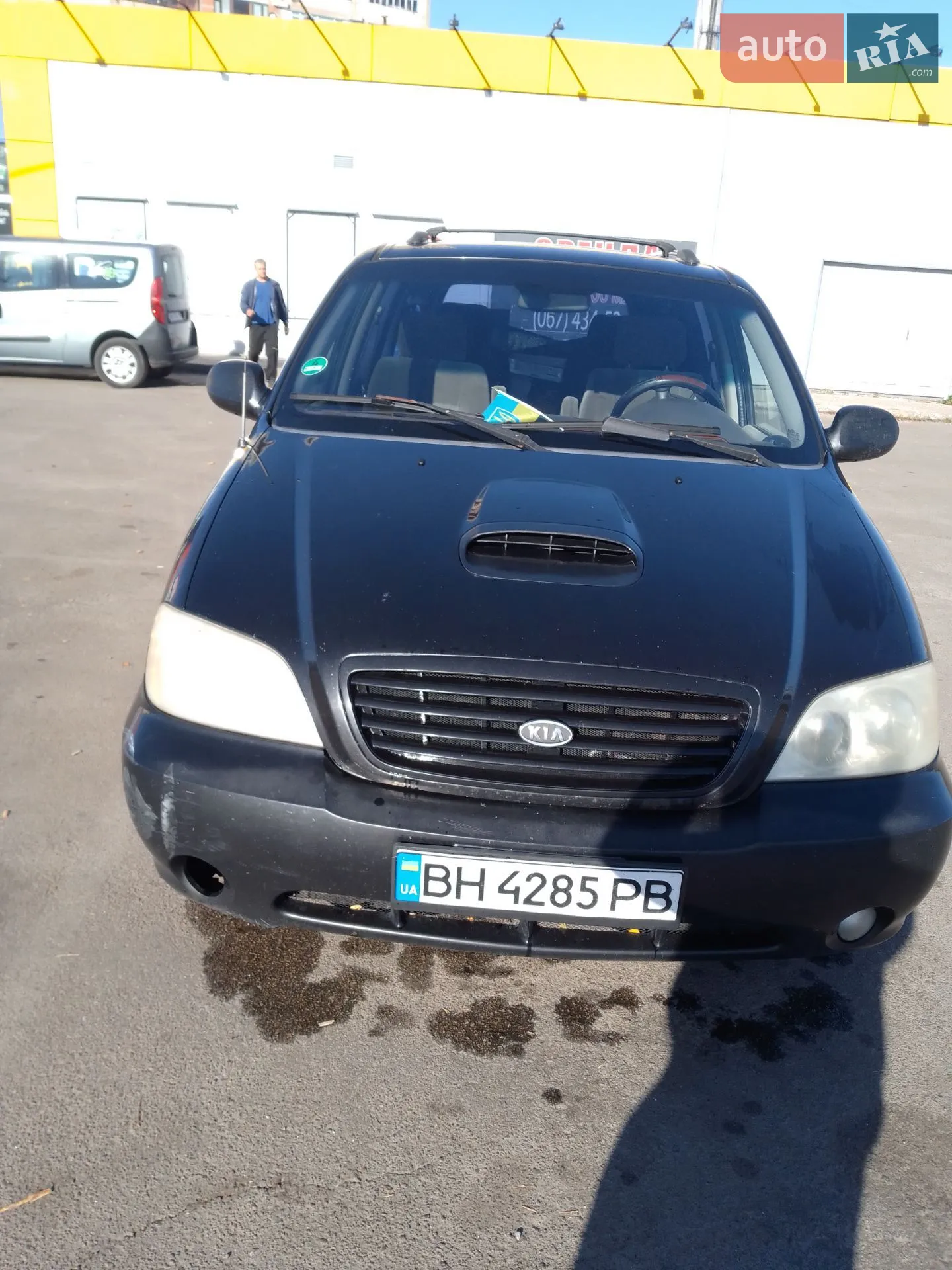 Kia Carnival, 2003