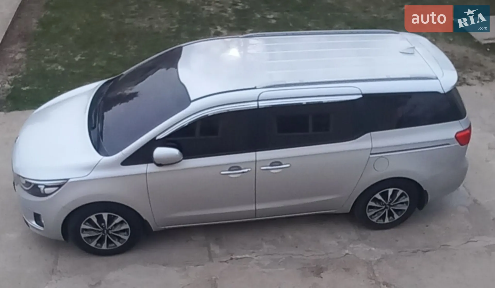 Kia Carnival, 2014