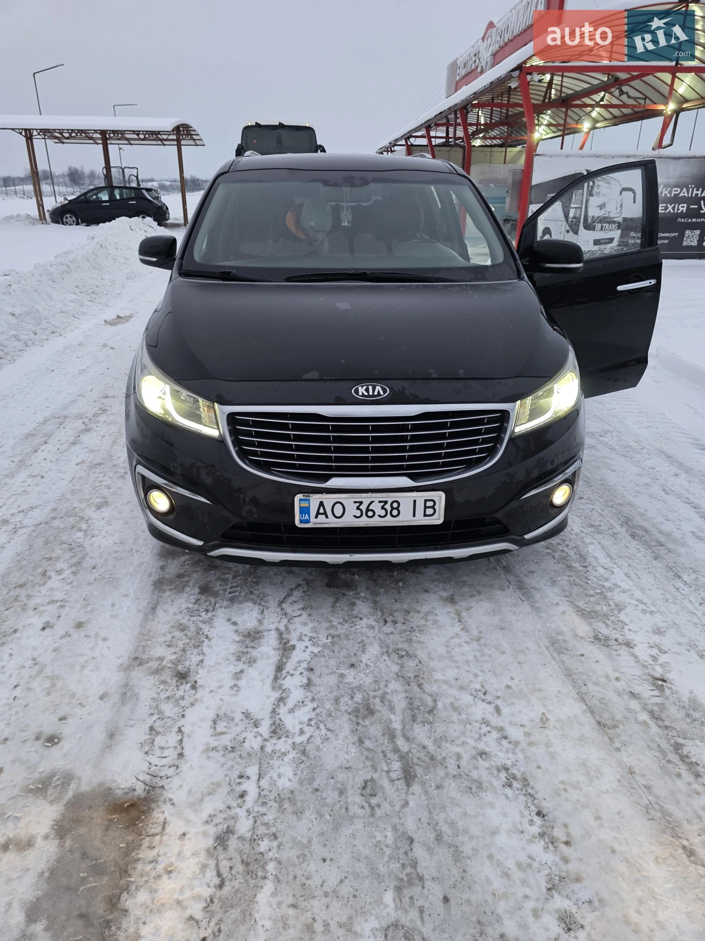 Kia Carnival, 2014