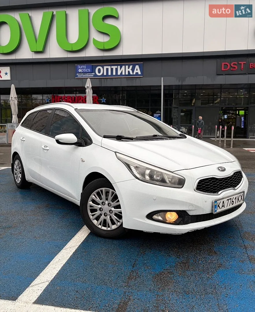 Kia Ceed, 2013