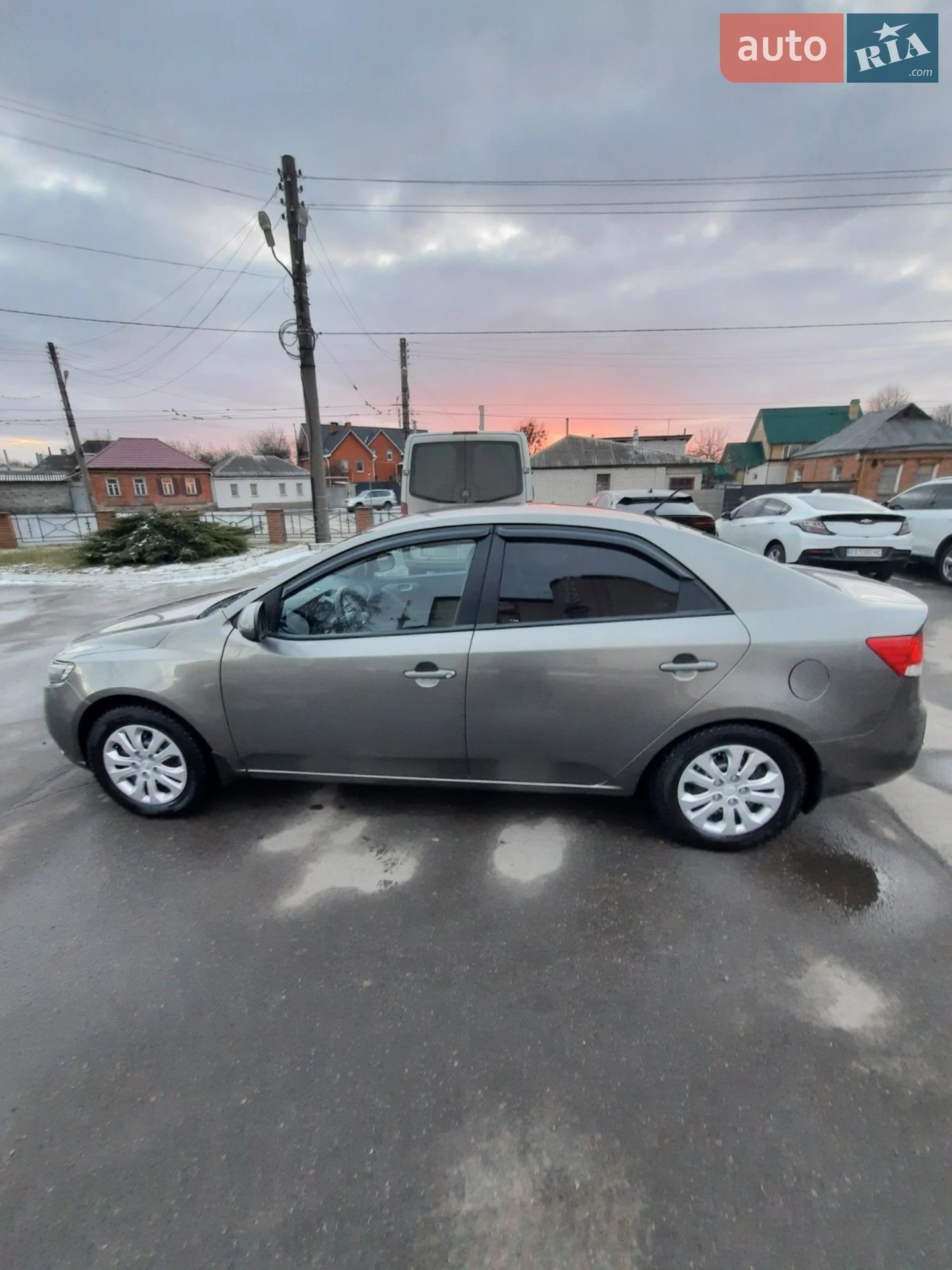 Kia Cerato, 2011